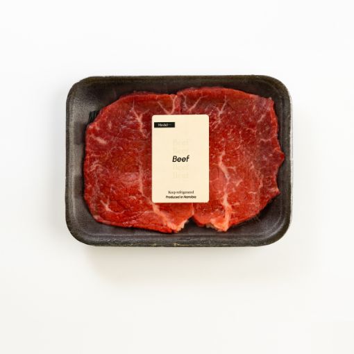 MODEL BEEF SCHNITZEL